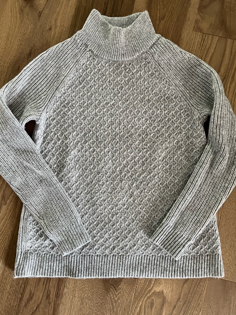 Talbots Wool Blend Mock Neck Honeycomb Knit Sweater Light Gray XS NWOT